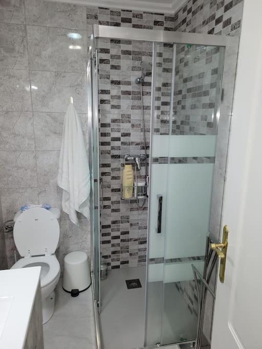 Apartamento Bajo Con Terraza Y Piscina Torrevieja Dış mekan fotoğraf
