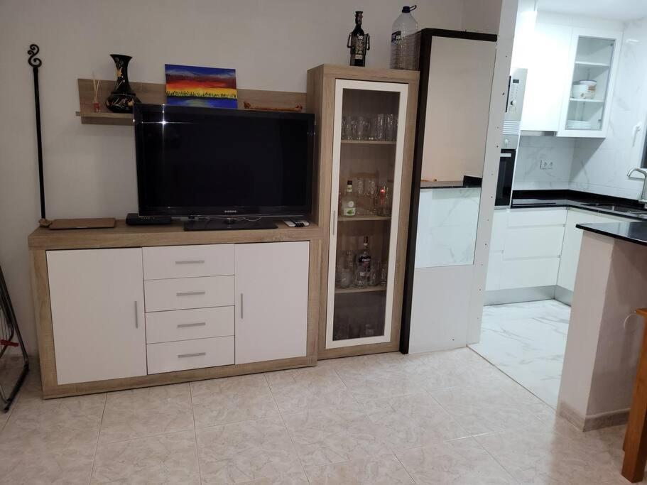 Apartamento Bajo Con Terraza Y Piscina Torrevieja Dış mekan fotoğraf