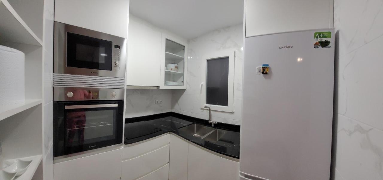 Apartamento Bajo Con Terraza Y Piscina Torrevieja Dış mekan fotoğraf