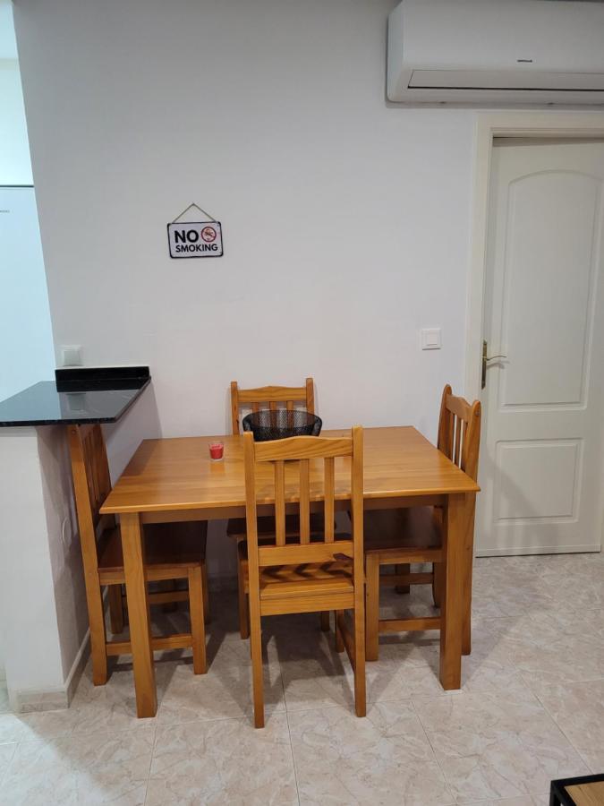 Apartamento Bajo Con Terraza Y Piscina Torrevieja Dış mekan fotoğraf