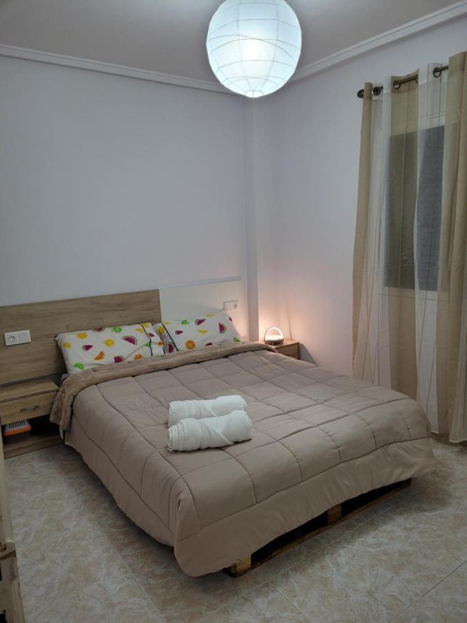 Apartamento Bajo Con Terraza Y Piscina Torrevieja Dış mekan fotoğraf